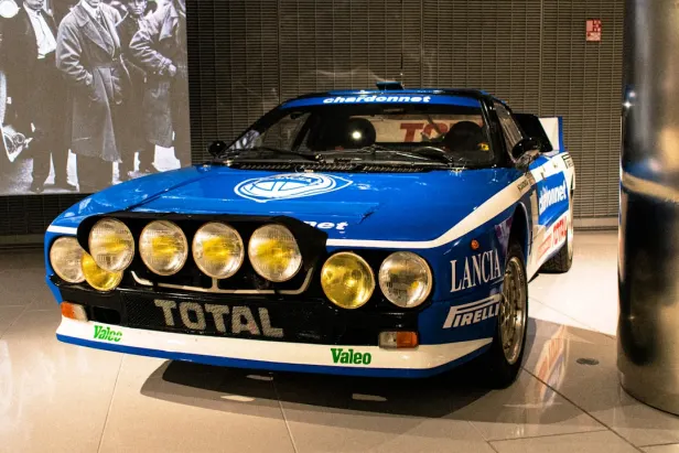 Elroyale Kasino Apl Android/iOS